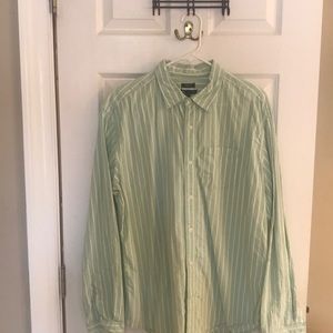 Gap Long Sleeve Button Down Shirt - Large